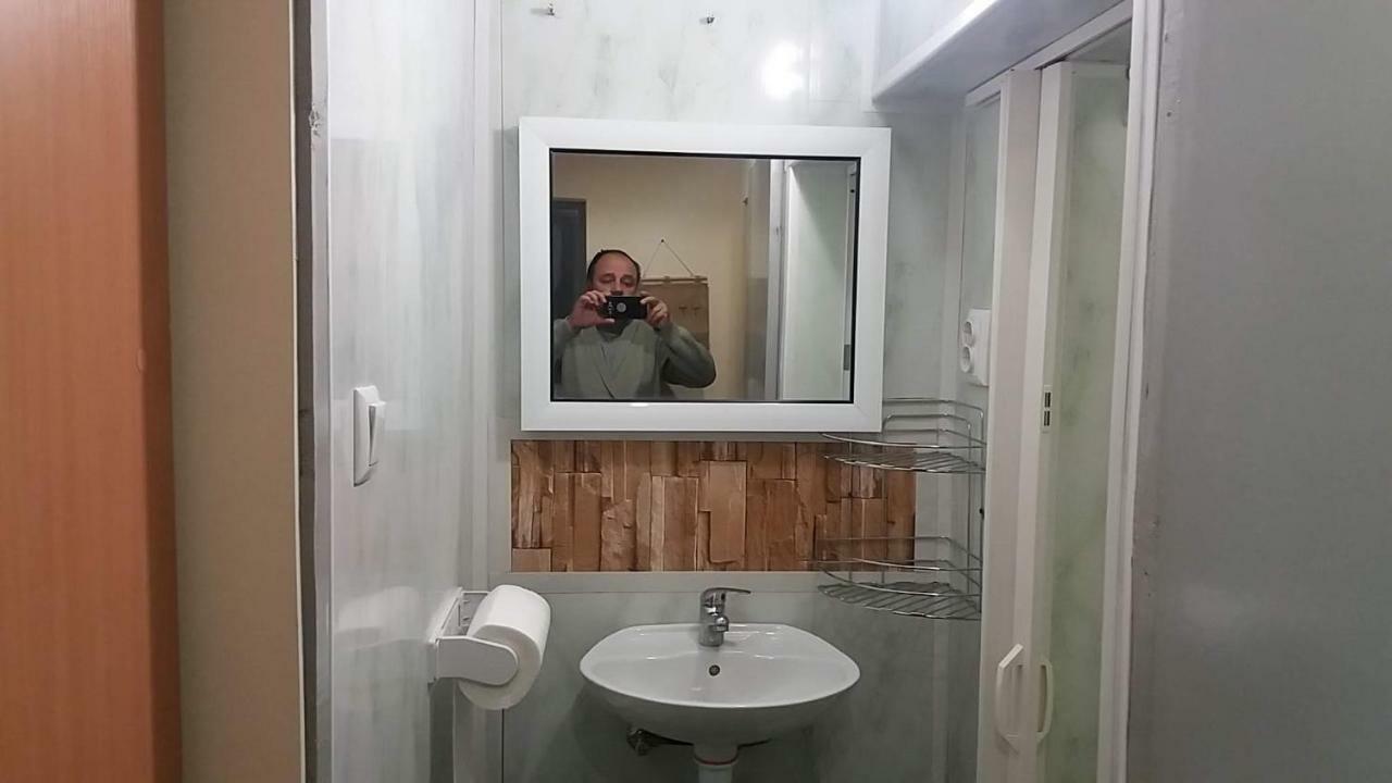 Нощувки Ботеви Sumen Kültér fotó