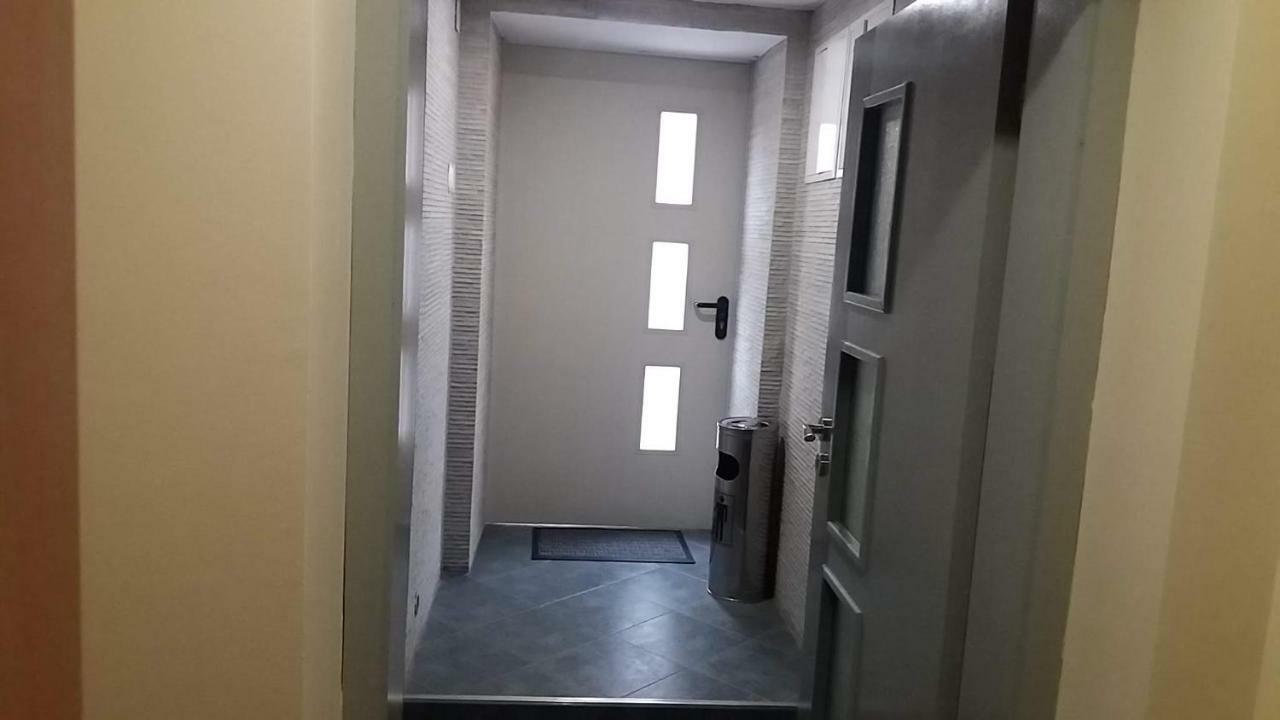 Нощувки Ботеви Sumen Kültér fotó